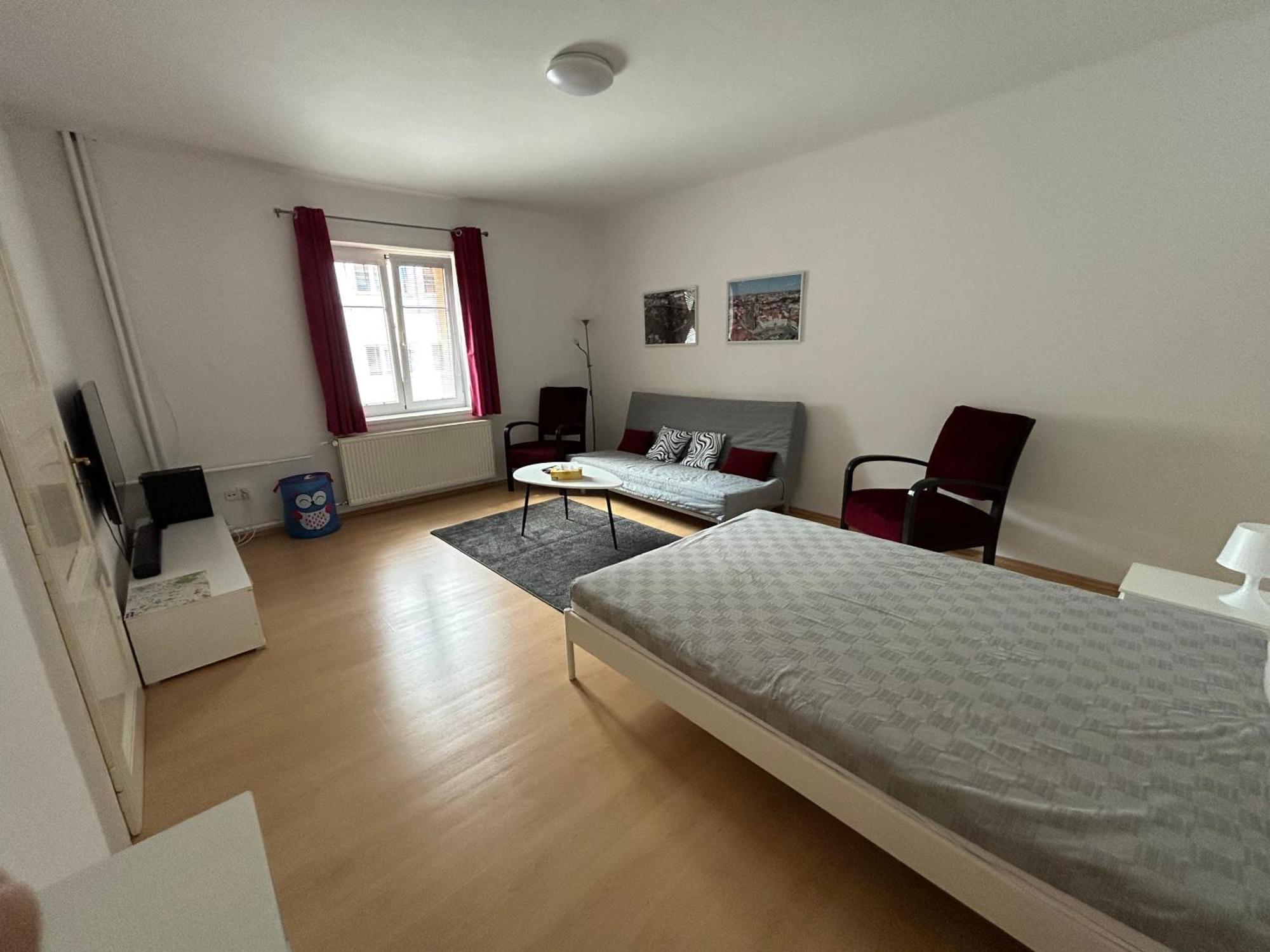Apartmany U Kubiku Hradec Králové Buitenkant foto